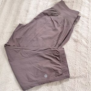 Lululemon brown pants